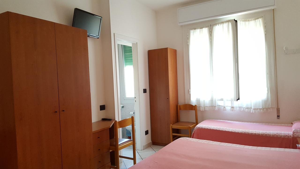 Hotel Fortuna San Bartolomeo Al Mare Eksteriør billede