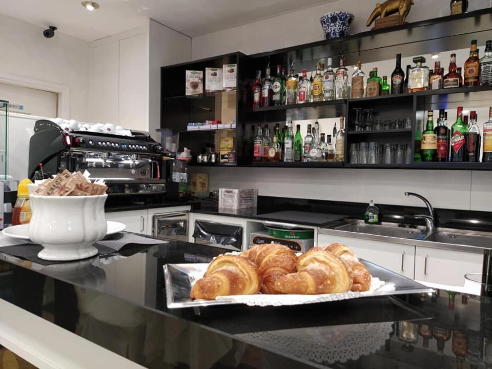 Hotel Fortuna San Bartolomeo Al Mare Eksteriør billede